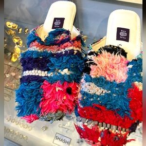 Colorful Textured Men's Sandals